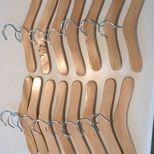 25 infant/toddler wooden hangers